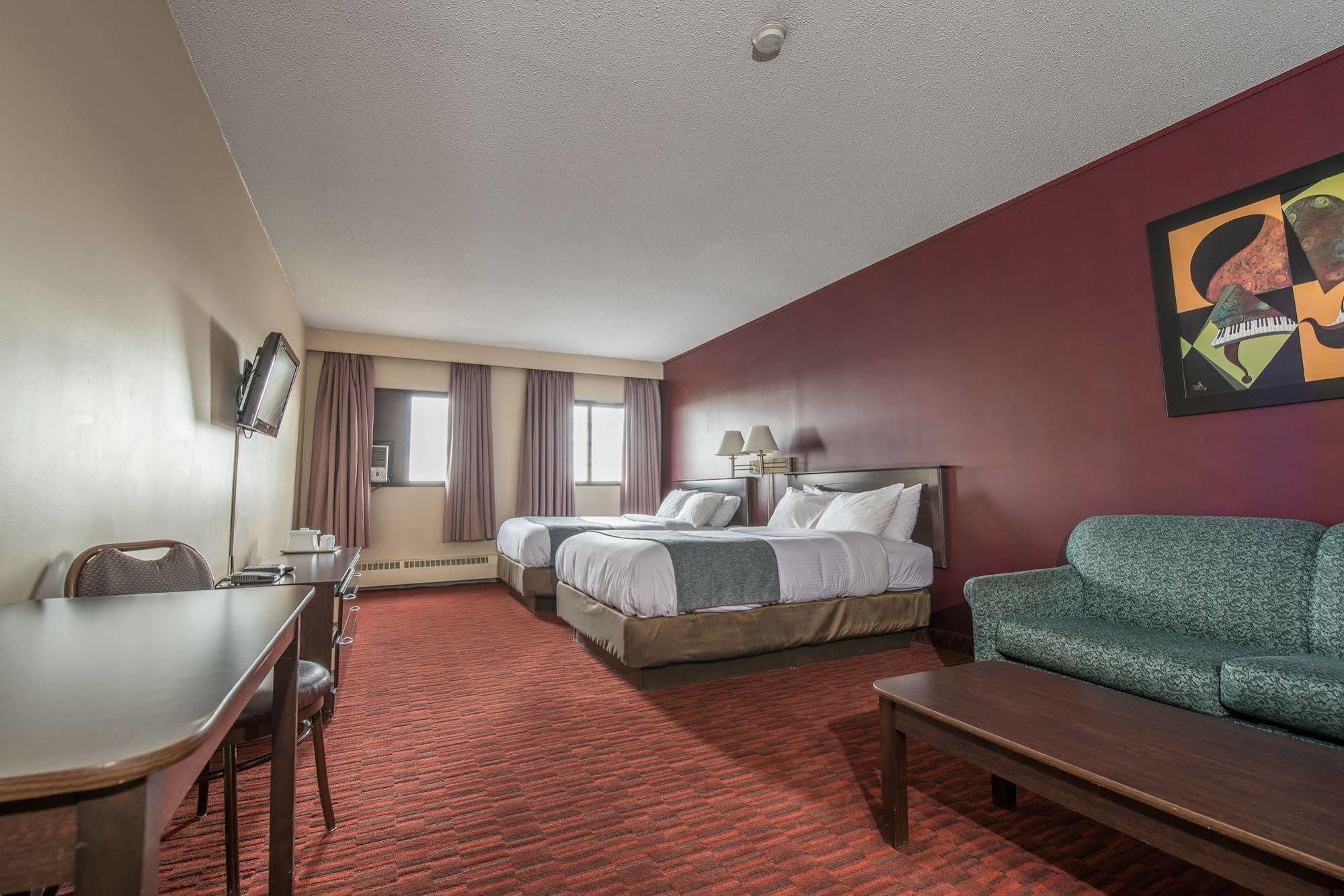 Argyll Plaza Hotel Edmonton Exterior photo